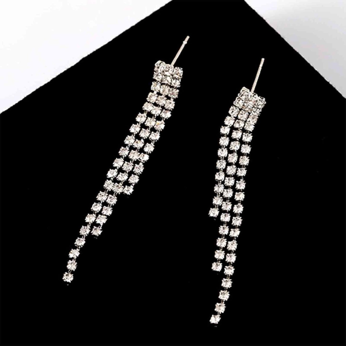 Boho Rhinestone Tassel Earrings Long Fringe Drop Dangle Earrings Silver Crystal Chain Tassel Earrings Vintage Chandelier Chain Studs Earrings Luxury Statement Earrings Jewelry for Women and Girls Gifts