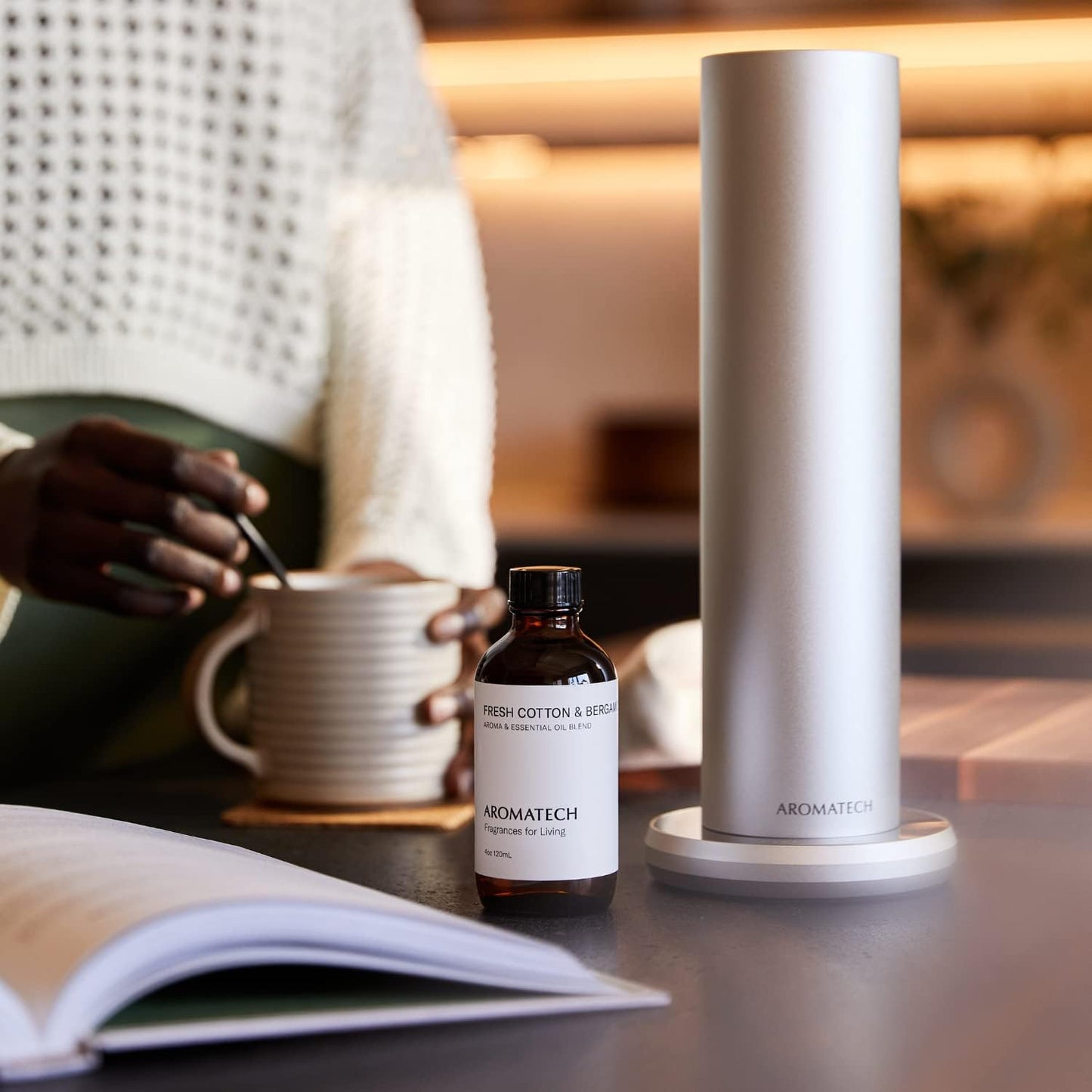 AromaTech Fresh Cotton and Bergamot Essential Oil Blend: Luxury Hotel Inspired Aromatherapy with Bergamot, Fresh Cotton & Sandalwood for Ultrasonic Diffusers & Nebulizers - 0.3 fl oz, 10 mL