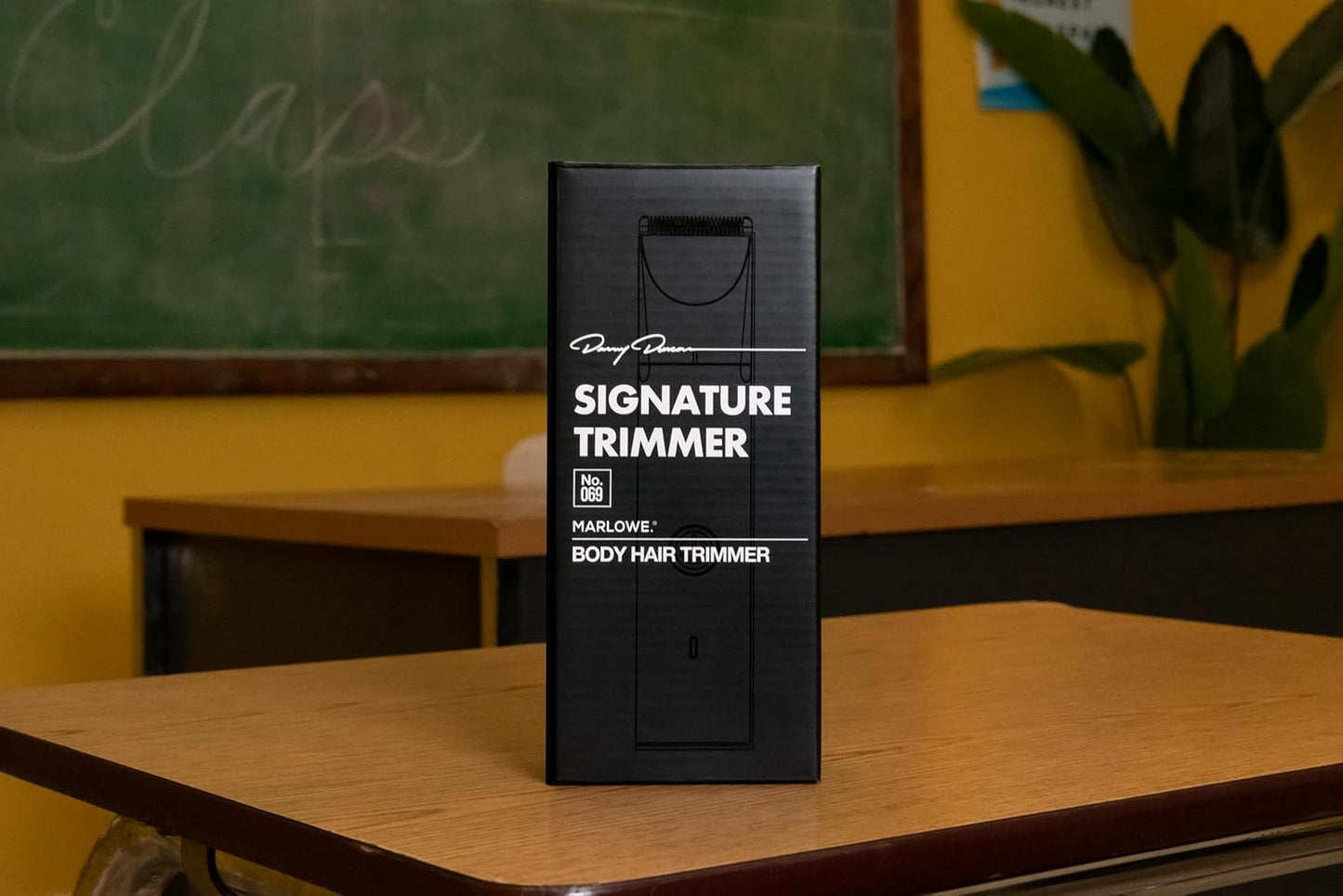 MARLOWE. No. 069 Hair Trimmer for Men, Signature Body Hair Trimmer, Lightweight, Waterproof Personal Groomer with Detachable Stainless Steel & Ceramic Blades, Rechargeable Battery