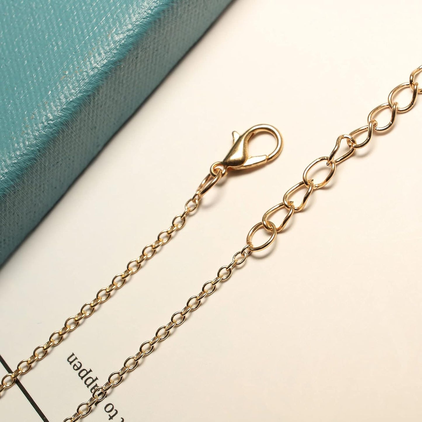 Love Necklace Angel Wings Love Fashion Heart Pendant Necklace Jewelry for Women and Girls