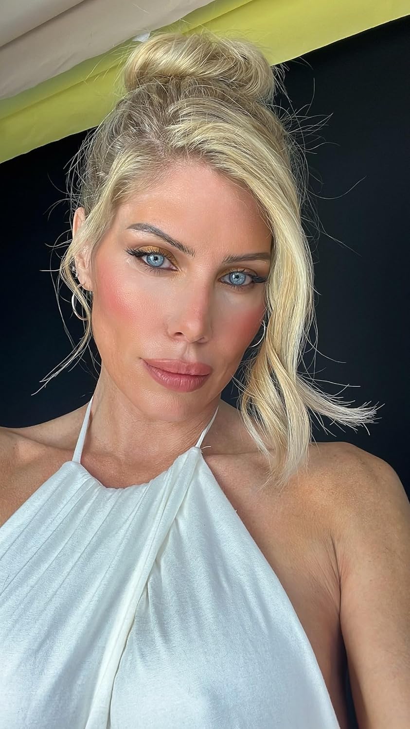 lip liner pencil (Iconic)